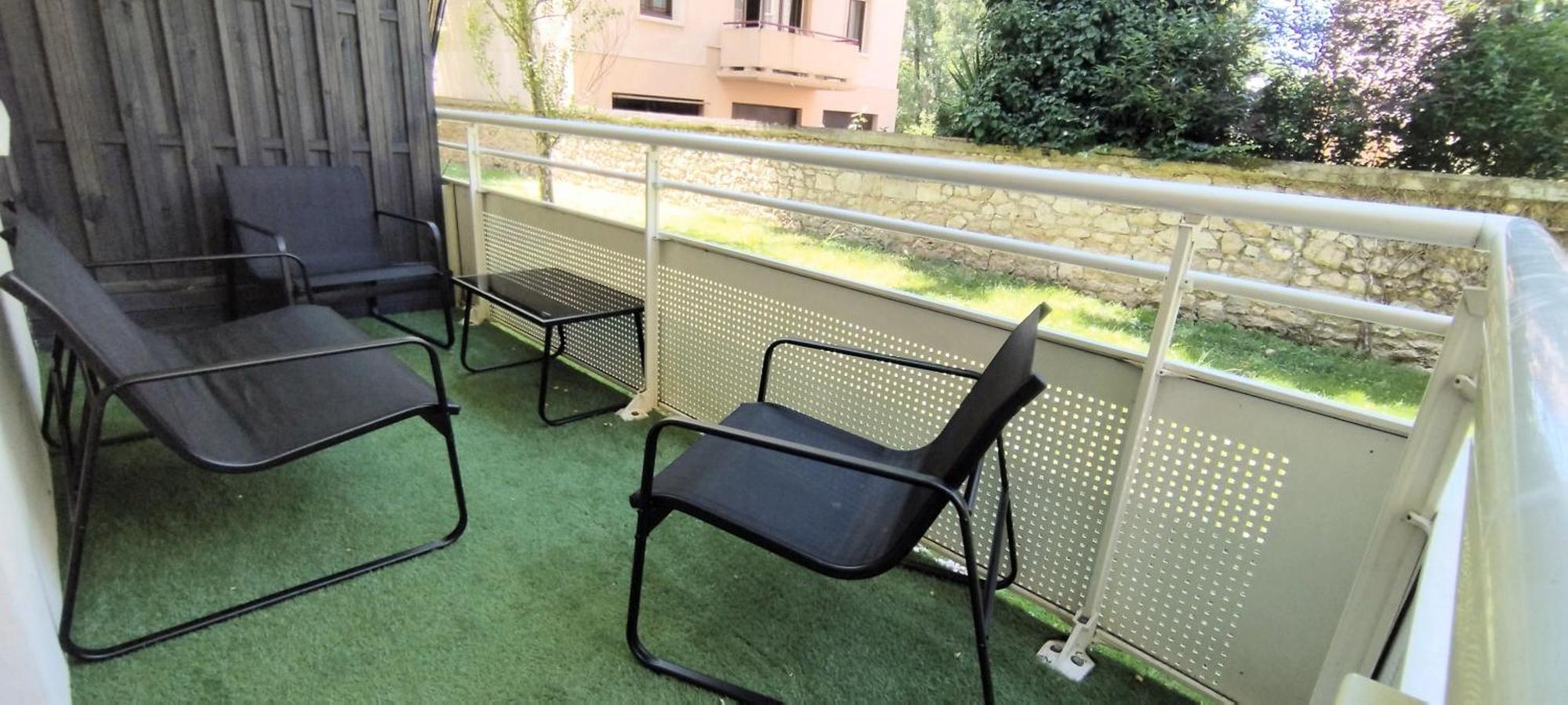 Zenitude-T3-Terrasse-Parking Apartment Agen Bagian luar foto